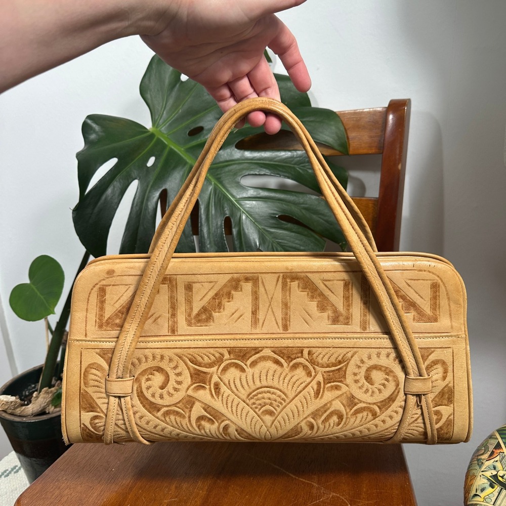 Vintage Tooled Genuine Leather Handbag Tan Western Boho Baguette Purse Satchel